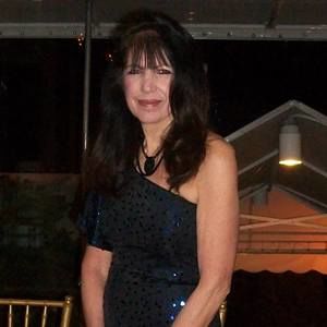 Meet your Posher, Lorraine